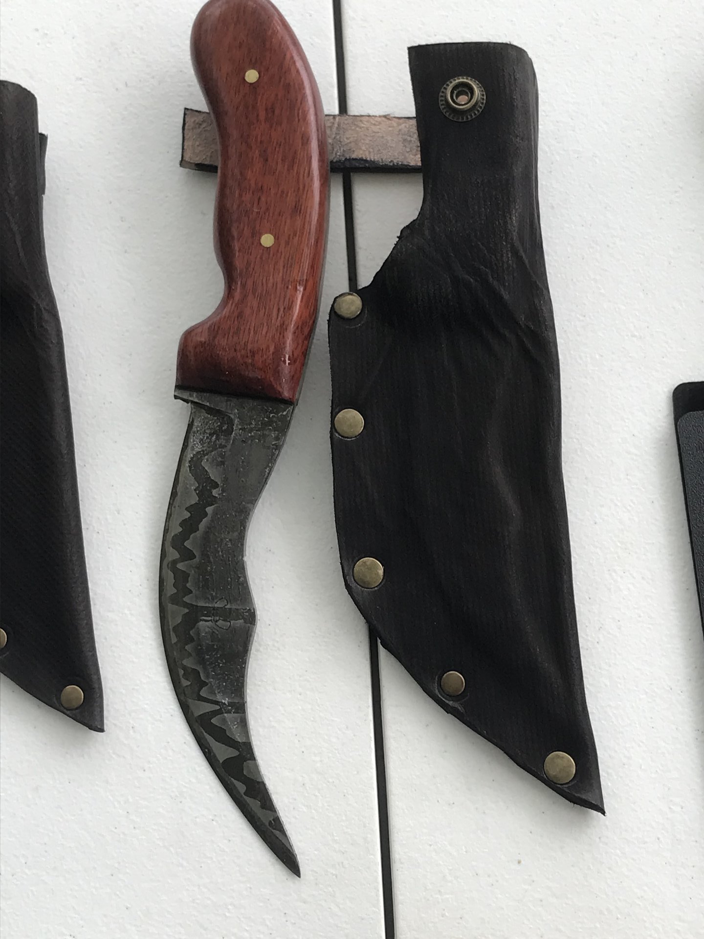 Damascus Scimitar skinner 