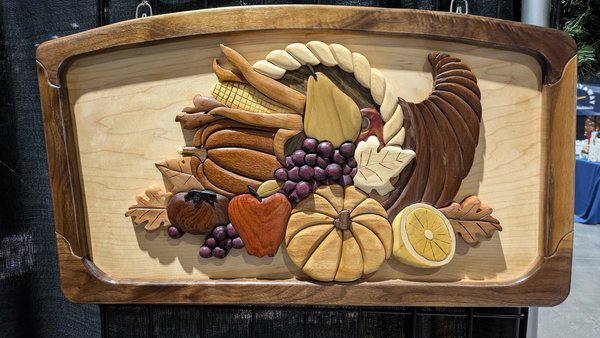 Canted Cornucopia 